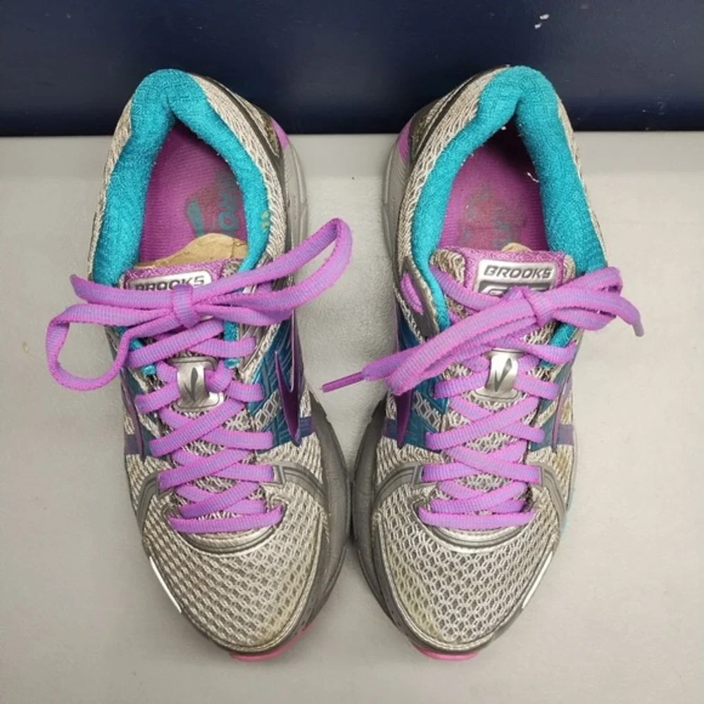 Brooks Adrenaline GTS 17 Running Shoes Womens Size 6B Multi Lace Up 1202311B055‎